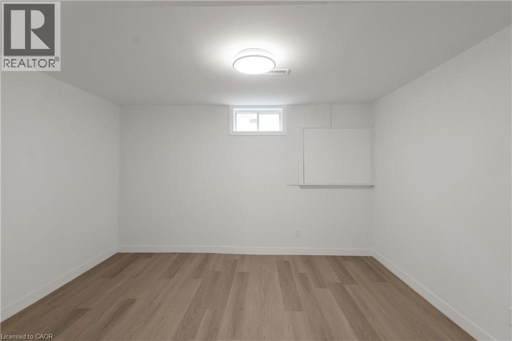 579 Paradise Crescent, Waterloo, Ontario  N2T 2J7 - Photo 40 - 40822249