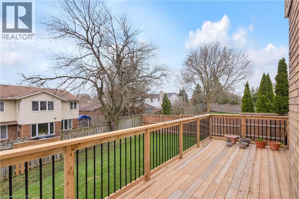 579 Paradise Crescent, Waterloo, Ontario  N2T 2J7 - Photo 43 - 40822249