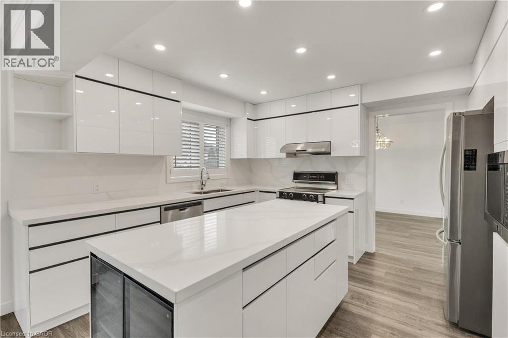 579 Paradise Crescent, Waterloo, Ontario  N2T 2J7 - Photo 9 - 40822249