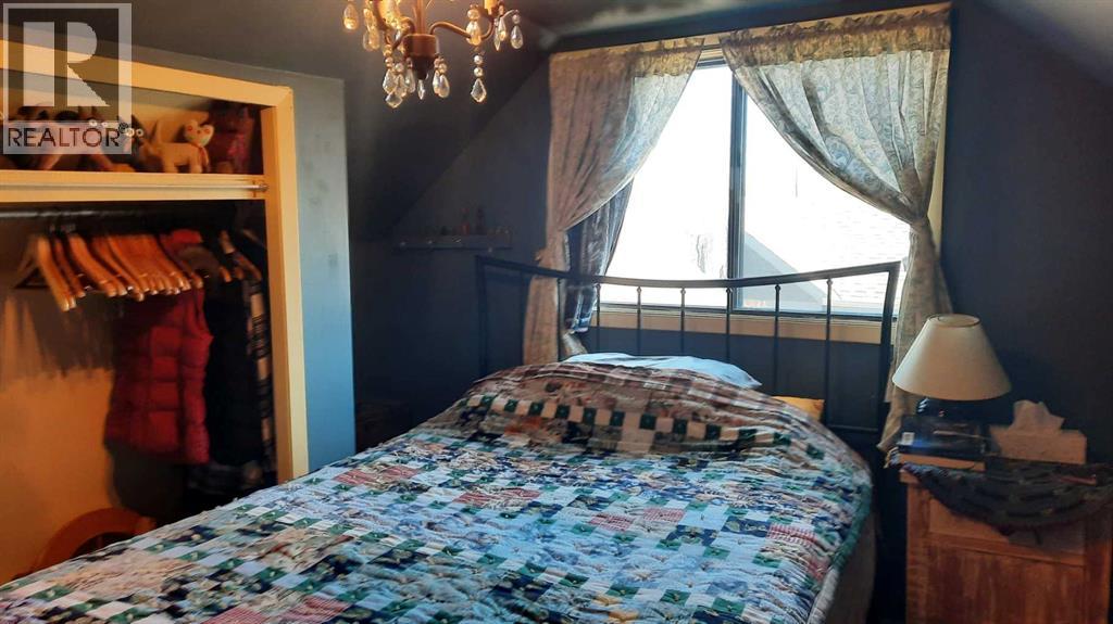 1111 2 Avenue W, Drumheller, Alberta  T0J 0Y2 - Photo 14 - A2302636