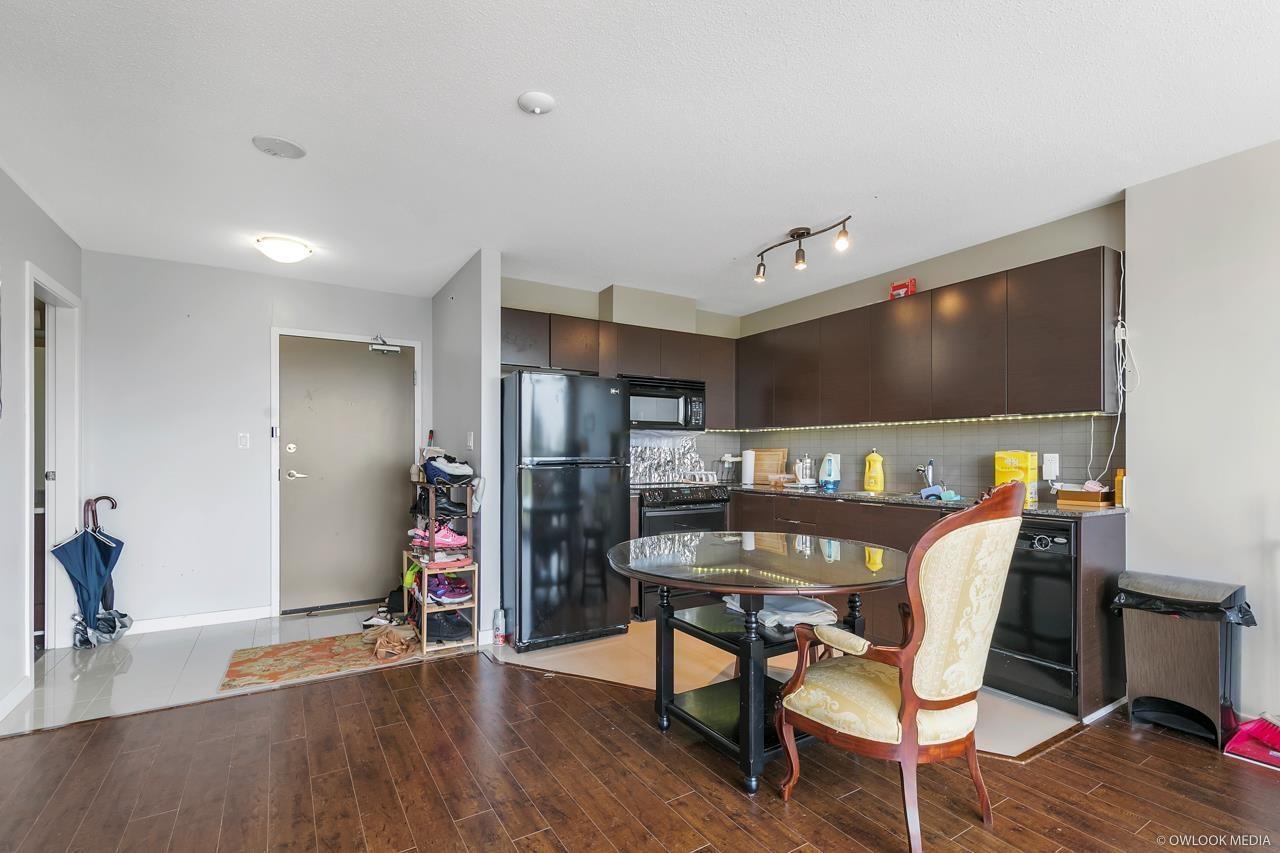 910 13618 100 Avenue, Surrey, British Columbia  V3T 0A8 - Photo 9 - R3113533