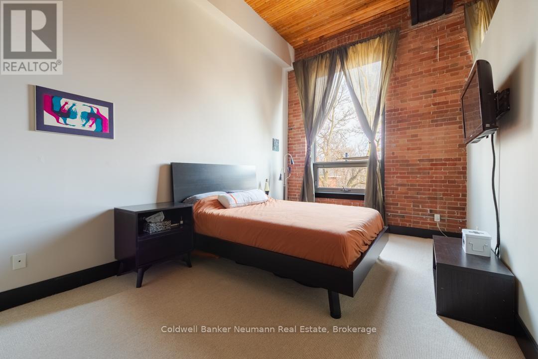 221 - 26 Ontario Street, Guelph, Ontario  N1E 7K1 - Photo 11 - X13021790