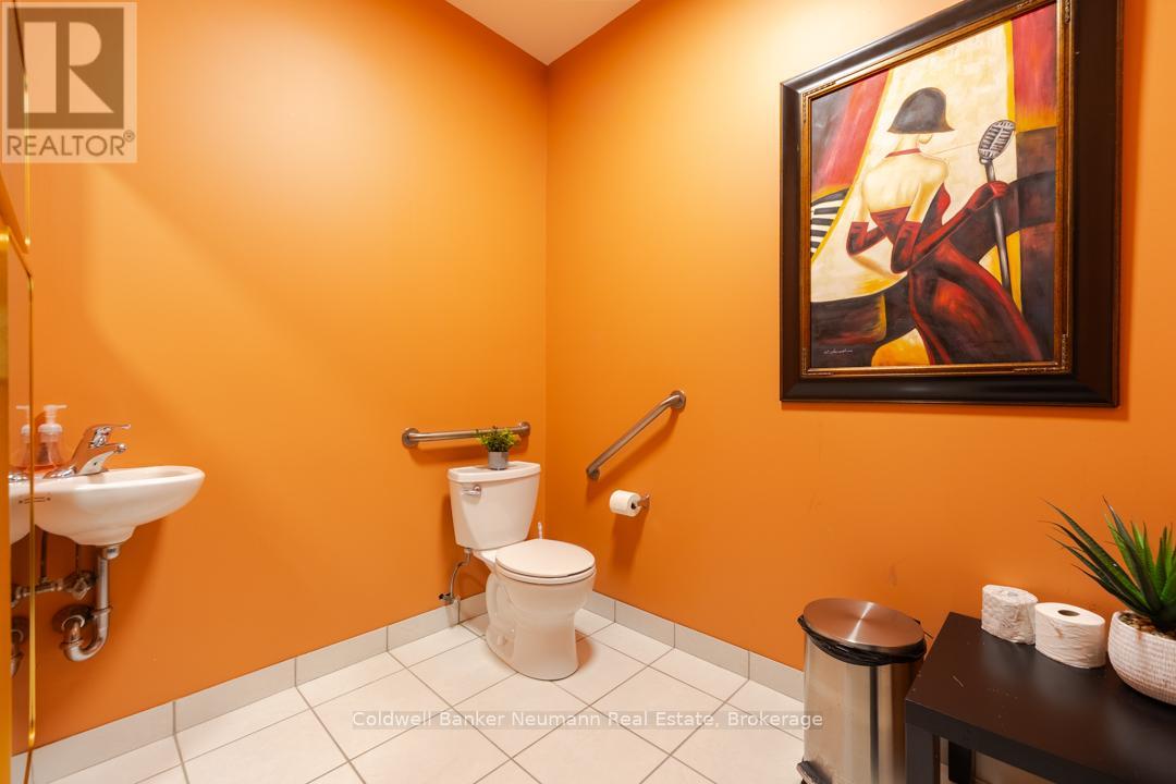 221 - 26 Ontario Street, Guelph, Ontario  N1E 7K1 - Photo 37 - X13021790