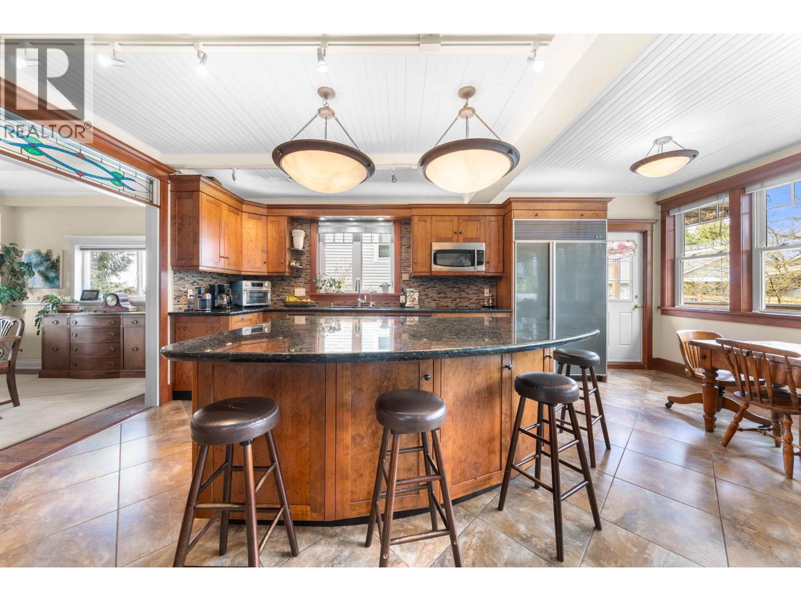 628 E 5th Street, North Vancouver, British Columbia  V7L 1M7 - Photo 15 - R3111195