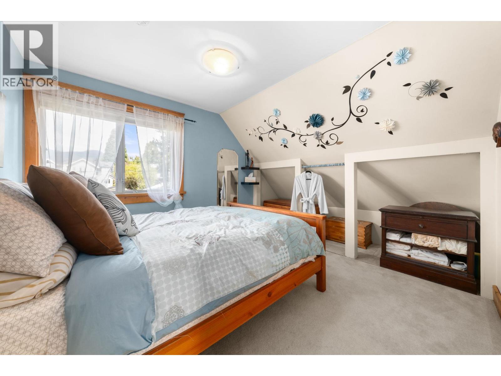 628 E 5th Street, North Vancouver, British Columbia  V7L 1M7 - Photo 24 - R3111195