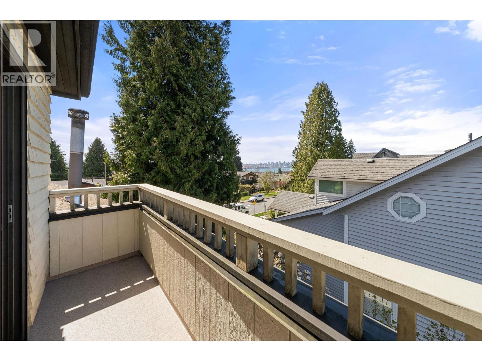 628 E 5th Street, North Vancouver, British Columbia  V7L 1M7 - Photo 22 - R3111195