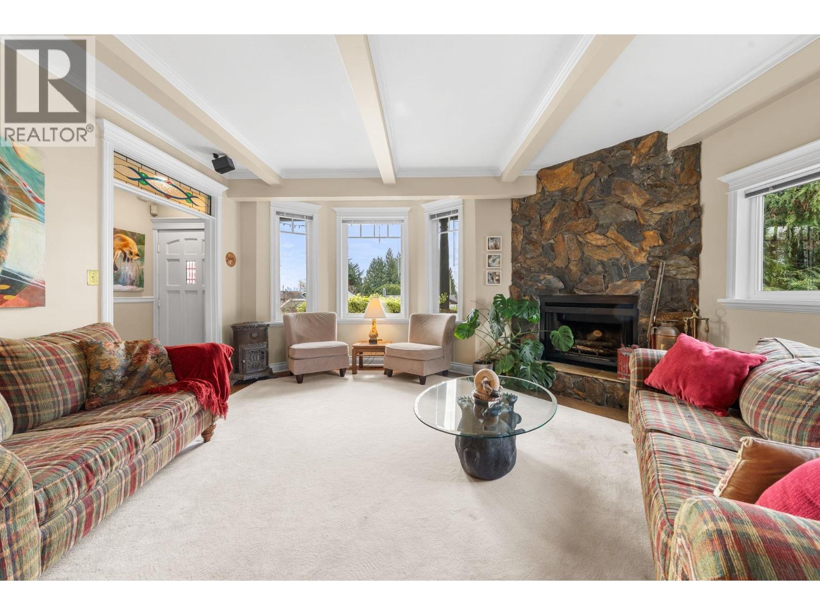 628 E 5th Street, North Vancouver, British Columbia  V7L 1M7 - Photo 8 - R3111195