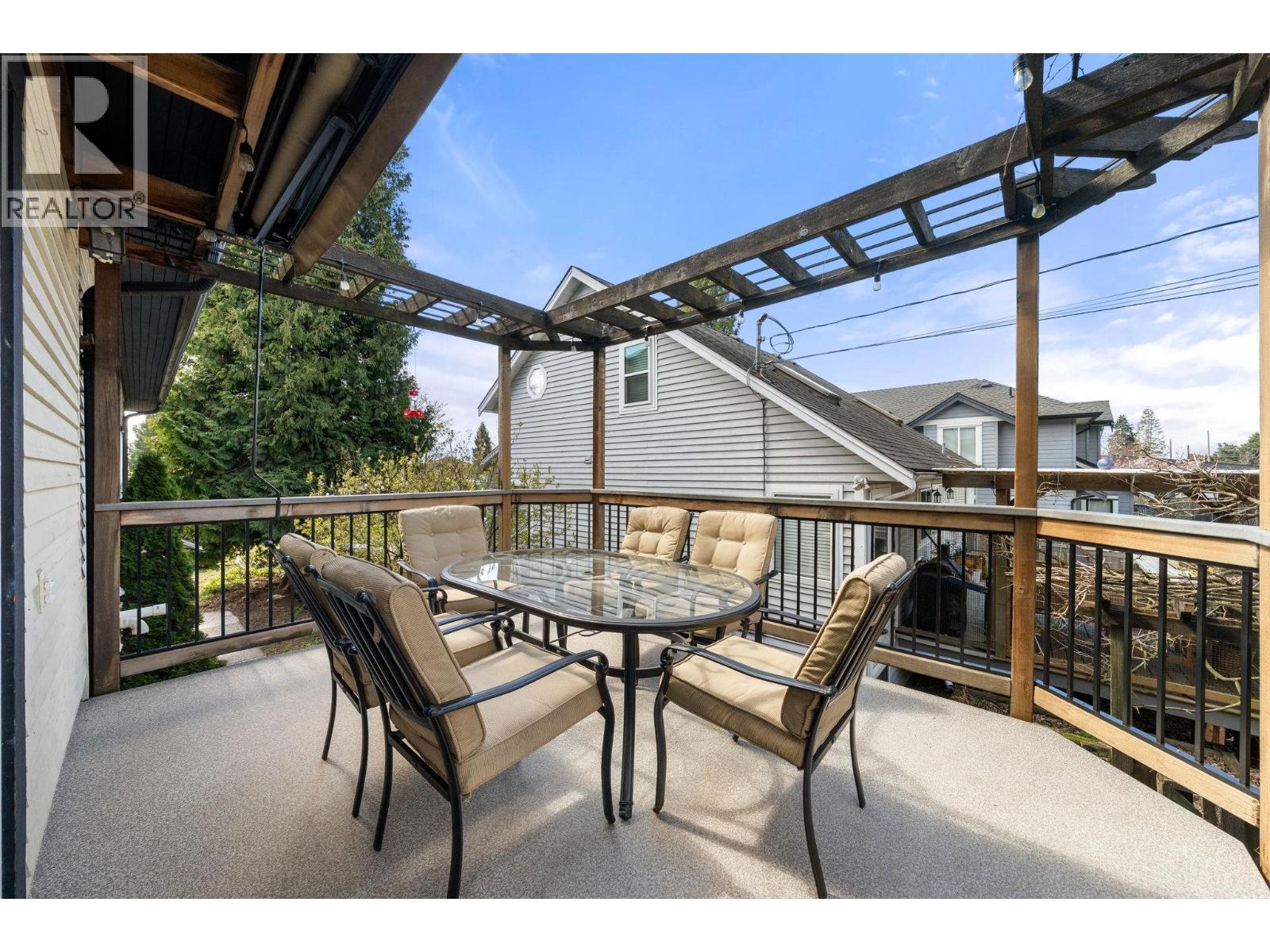 628 E 5th Street, North Vancouver, British Columbia  V7L 1M7 - Photo 34 - R3111195