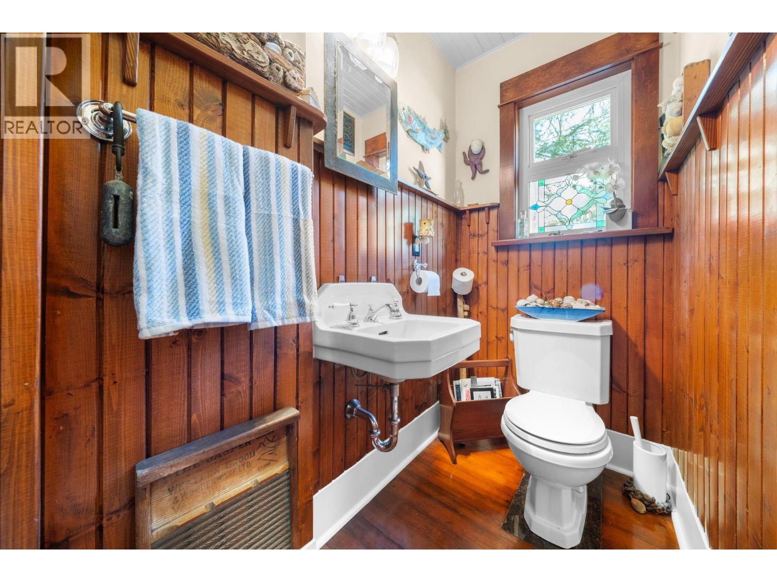 628 E 5th Street, North Vancouver, British Columbia  V7L 1M7 - Photo 21 - R3111195