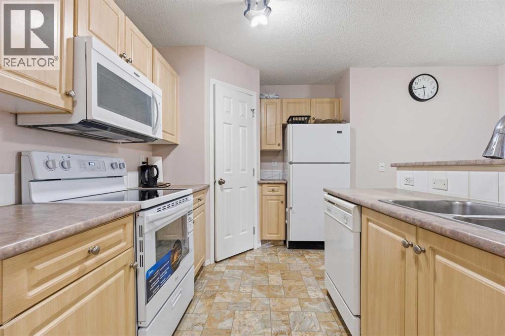 109, 270 Shawville Way, Calgary, Alberta  T2Y 3Z7 - Photo 10 - A2302472