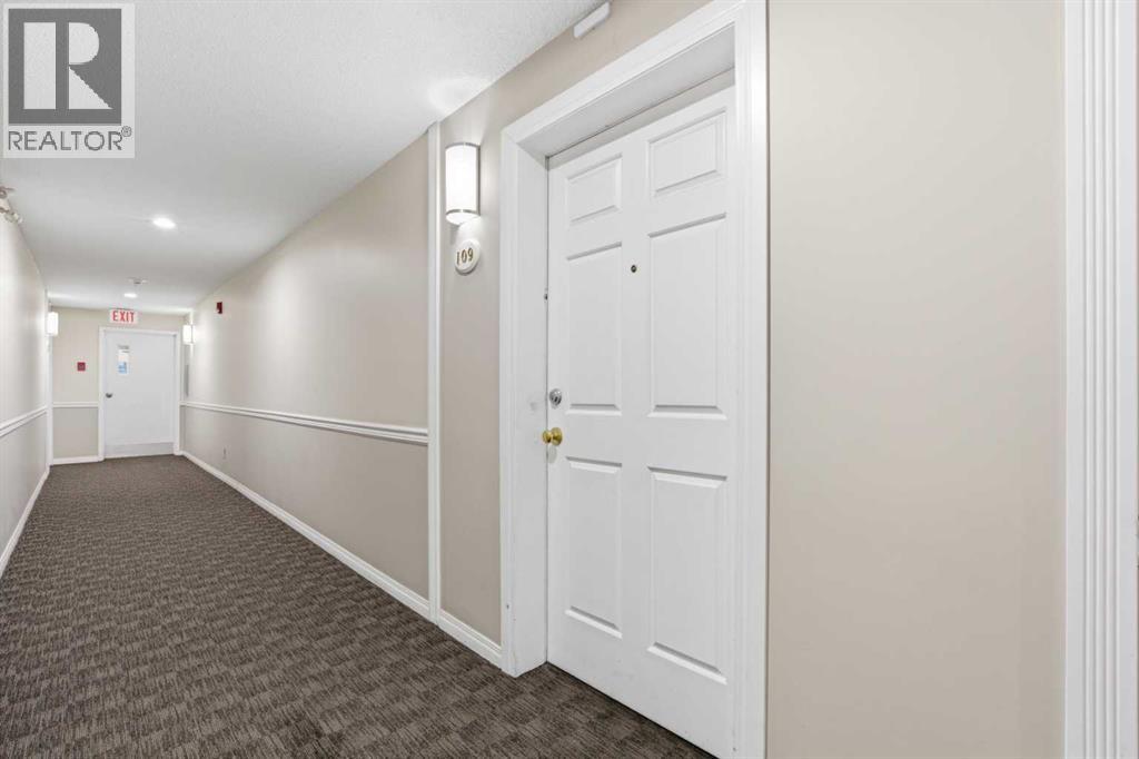 109, 270 Shawville Way, Calgary, Alberta  T2Y 3Z7 - Photo 5 - A2302472