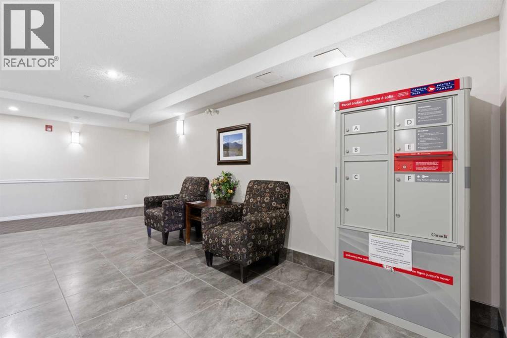 109, 270 Shawville Way, Calgary, Alberta  T2Y 3Z7 - Photo 3 - A2302472