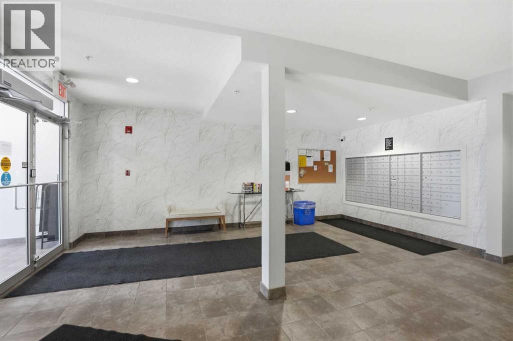 2414, 604 East Lake Boulevard Ne, Airdrie, Alberta  T4A 0G6 - Photo 3 - A2302521