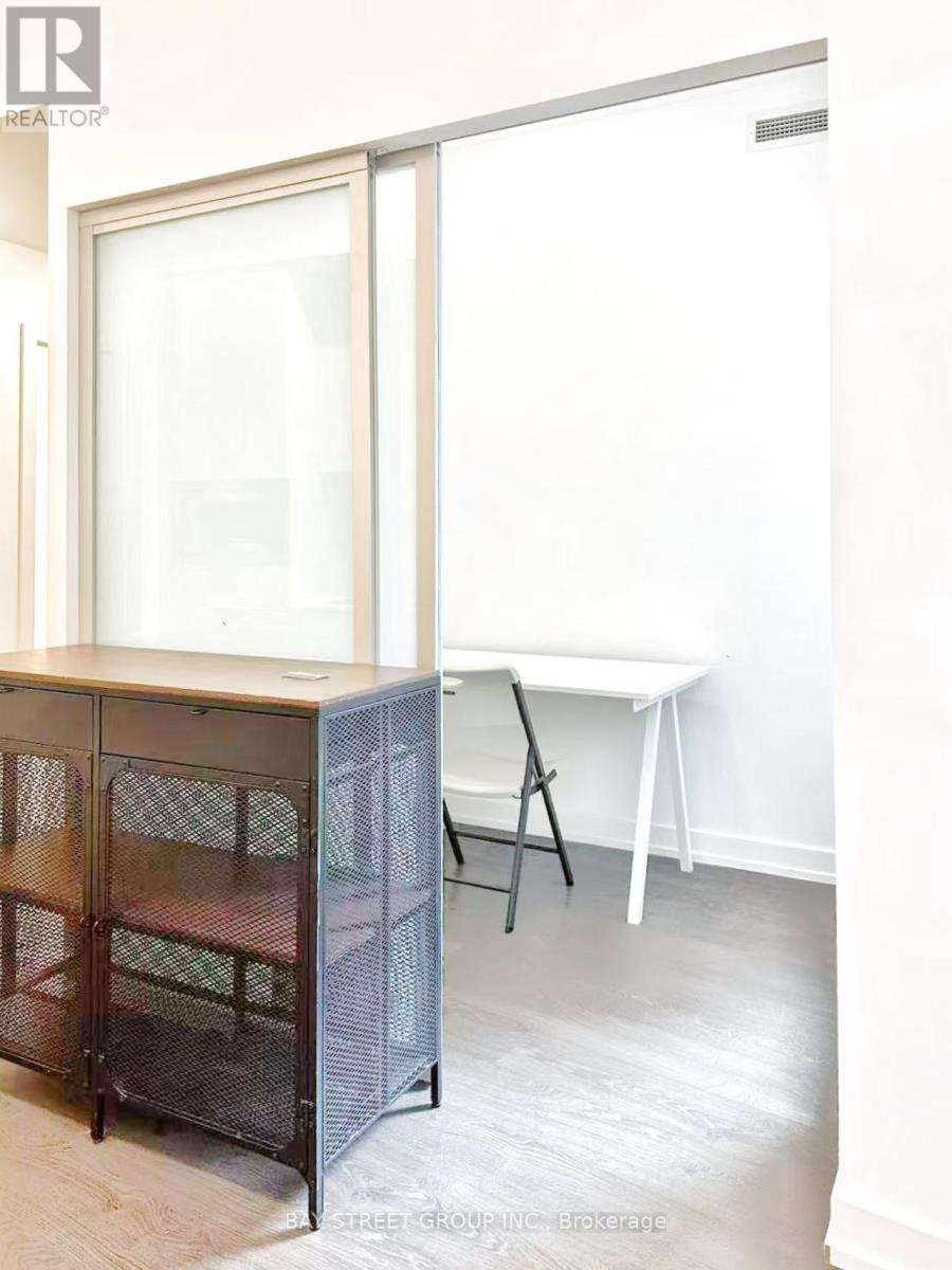 304 - 8 Olympic Garden Drive, Toronto, Ontario  M2M 0B9 - Photo 13 - C12998250