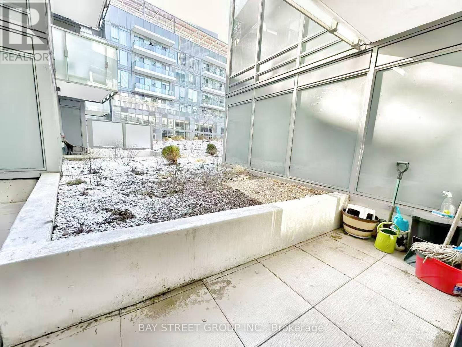 304 - 8 Olympic Garden Drive, Toronto, Ontario  M2M 0B9 - Photo 6 - C12998250