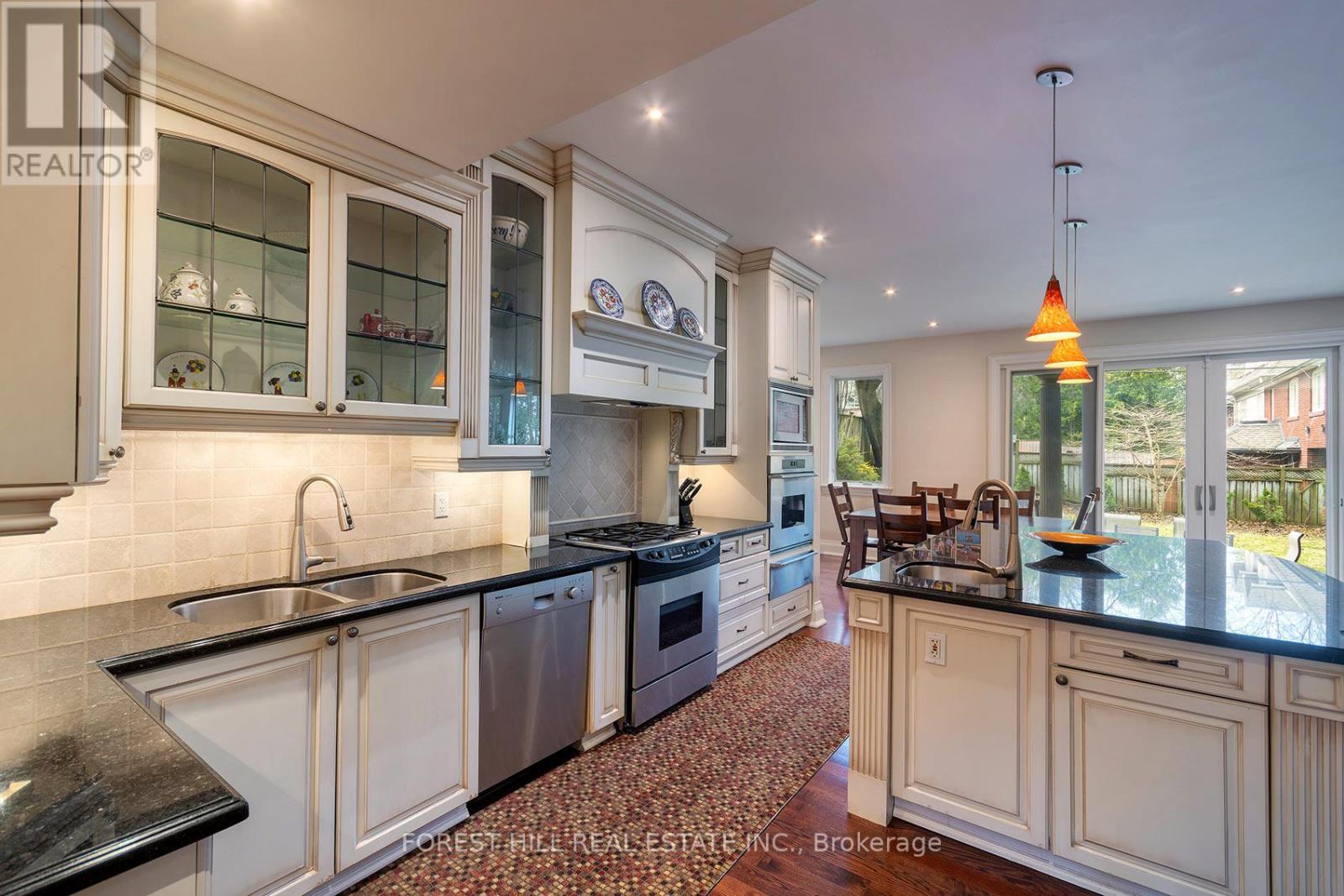 120 Glenayr Road, Toronto, Ontario  M5P 3C2 - Photo 7 - C13021624