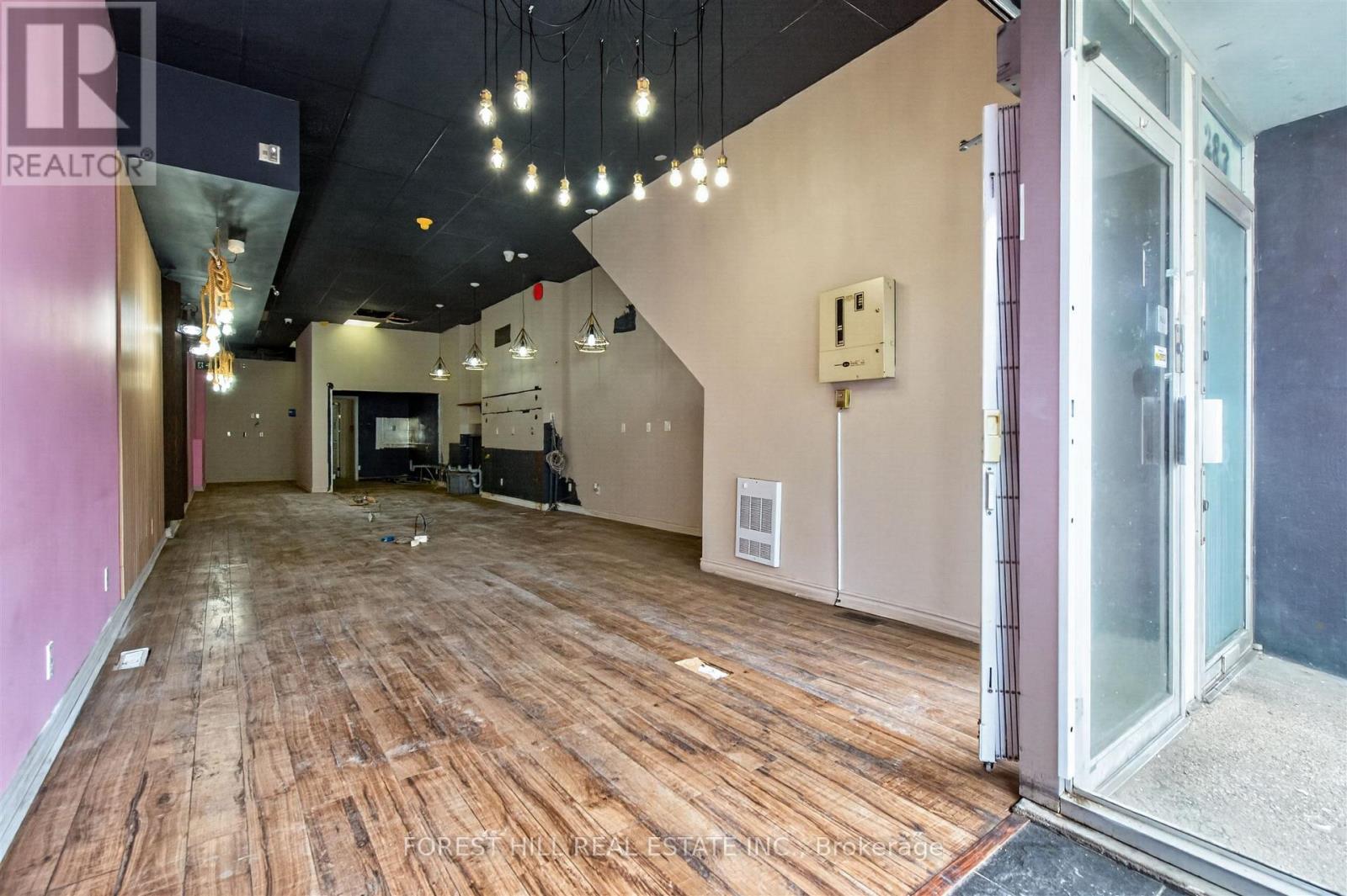 Main - 283 College Street, Toronto, Ontario  M5T 1S2 - Photo 4 - C13021630