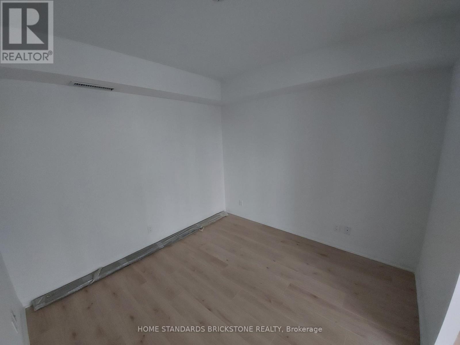 605 - 99 Foxbar Road, Toronto, Ontario  M4V 0B2 - Photo 2 - C13021638