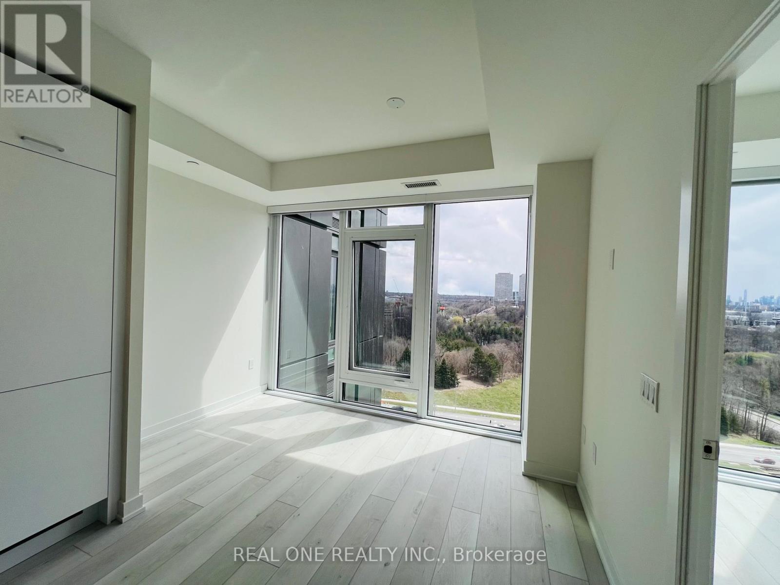 1110 - 5 Quarrington Lane, Toronto, Ontario  M3C 0S5 - Photo 12 - C13021648