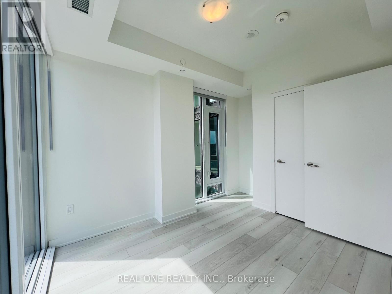 1110 - 5 Quarrington Lane, Toronto, Ontario  M3C 0S5 - Photo 14 - C13021648