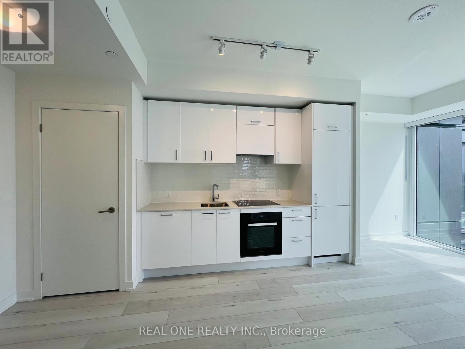 1110 - 5 Quarrington Lane, Toronto, Ontario  M3C 0S5 - Photo 6 - C13021648