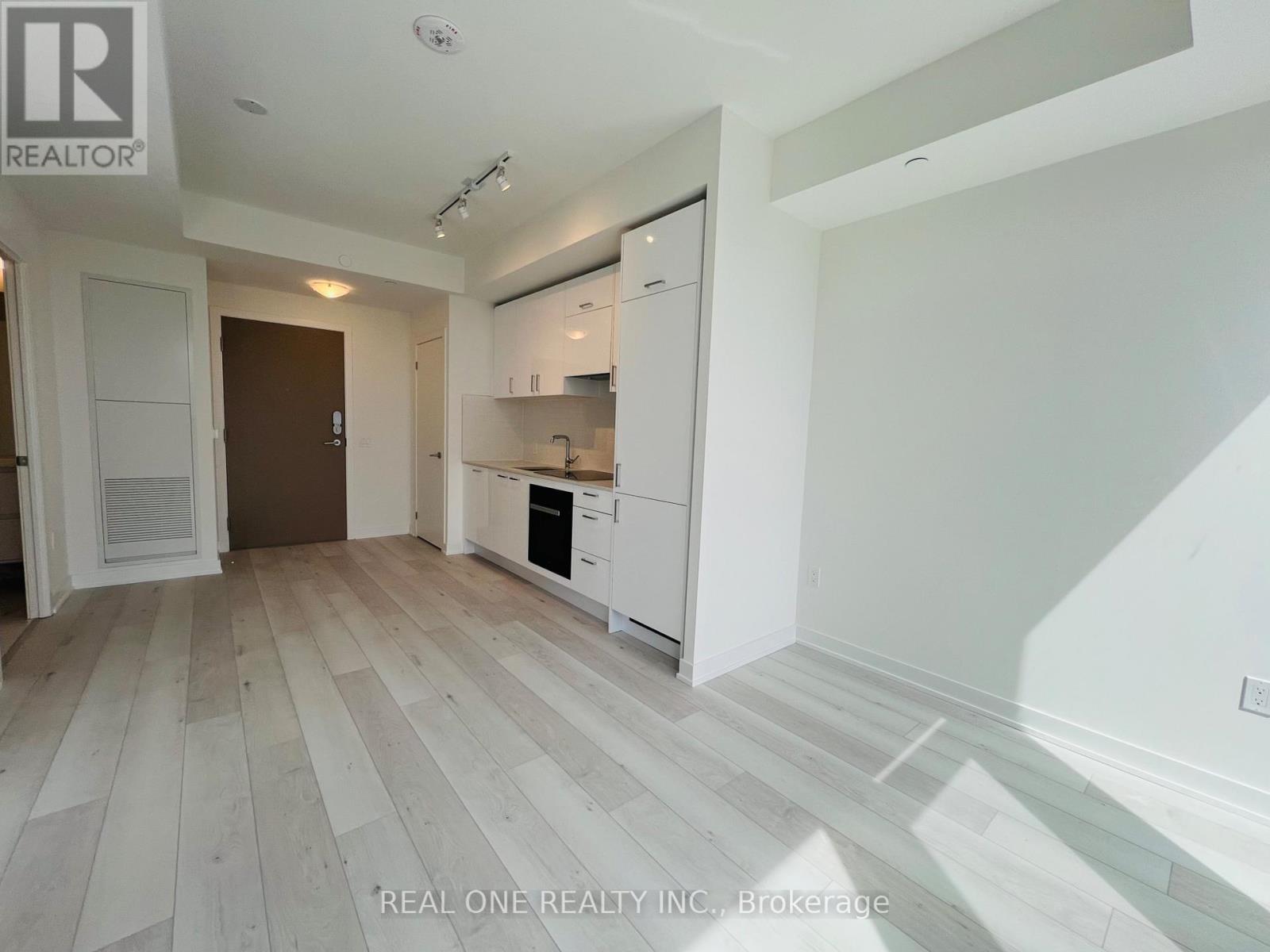 1110 - 5 Quarrington Lane, Toronto, Ontario  M3C 0S5 - Photo 9 - C13021648