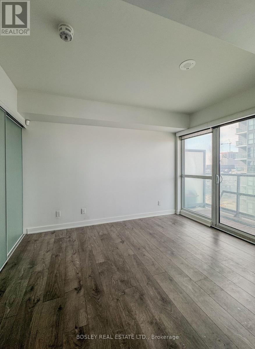 1704 - 2 Sonic Way, Toronto, Ontario  M3C 0P2 - Photo 5 - C13021694