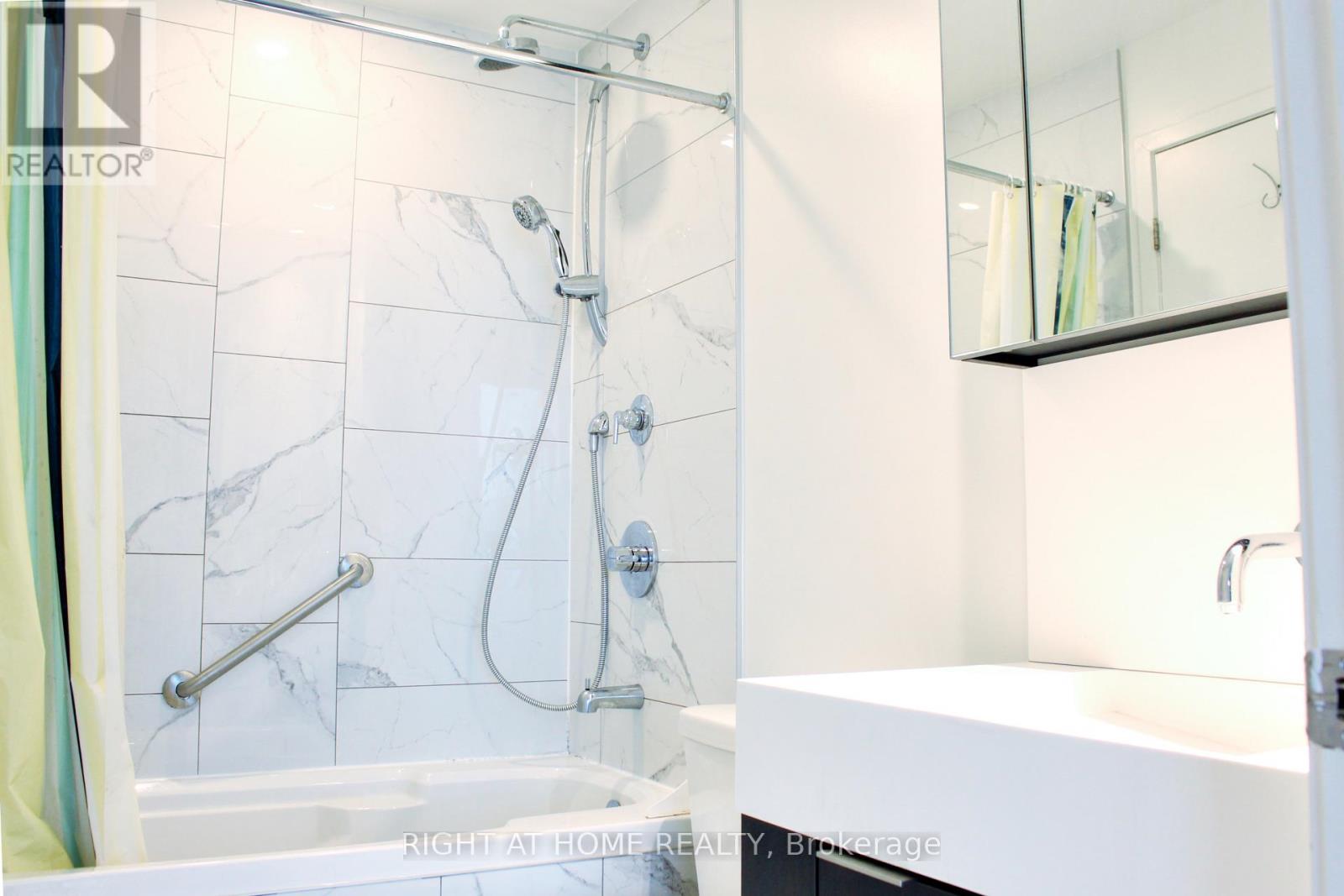 1902 - 15 Lower Jarvis Street, Toronto, Ontario  M5E 0C4 - Photo 10 - C13021710