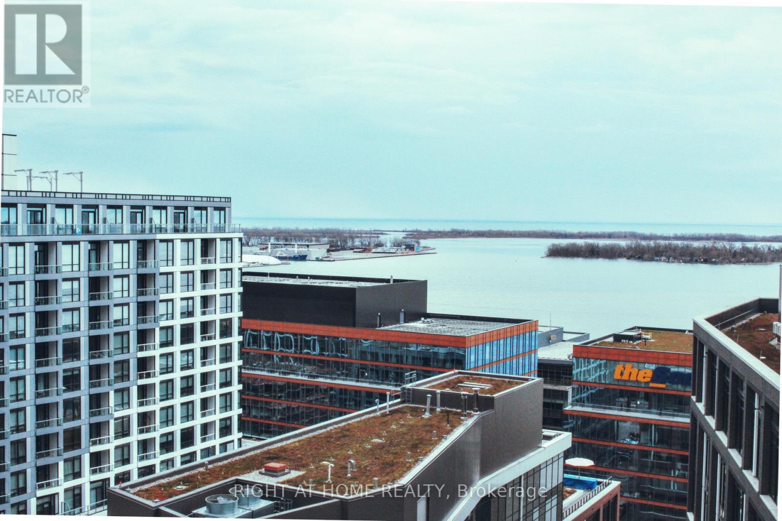 1902 - 15 Lower Jarvis Street, Toronto, Ontario  M5E 0C4 - Photo 13 - C13021710