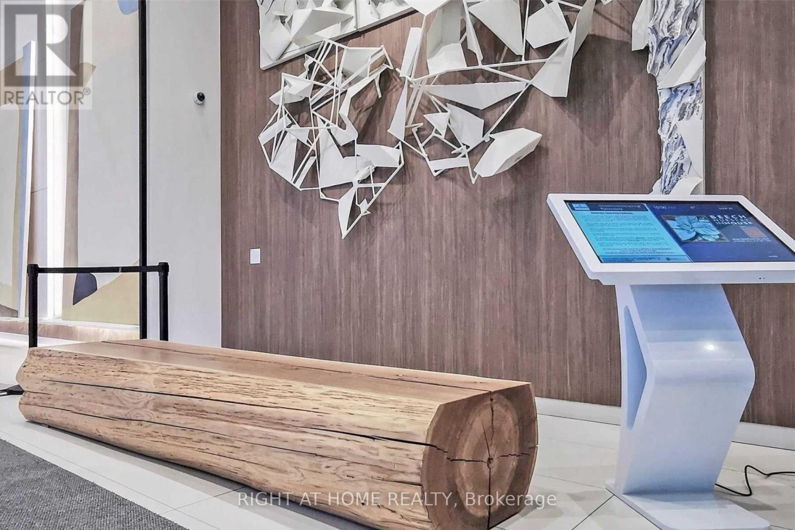 1902 - 15 Lower Jarvis Street, Toronto, Ontario  M5E 0C4 - Photo 3 - C13021710