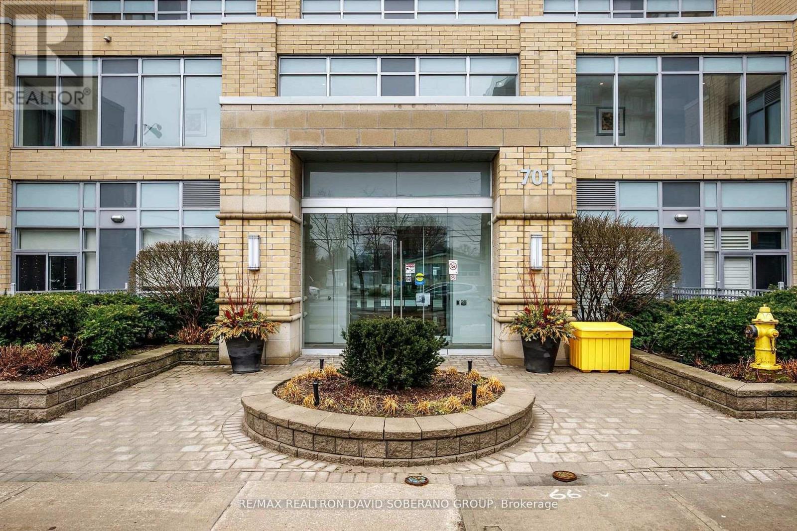 315 - 701 Sheppard Avenue W, Toronto, Ontario  M3H 0B2 - Photo 2 - C13021724