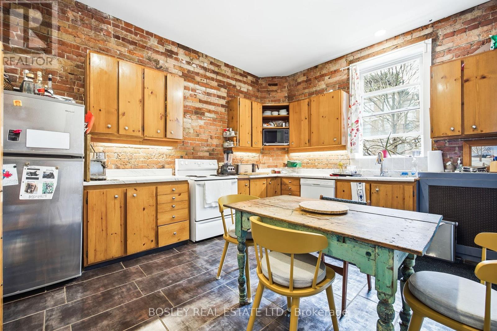 85 Walmer Road, Toronto, Ontario  M5R 2X6 - Photo 13 - C13021728