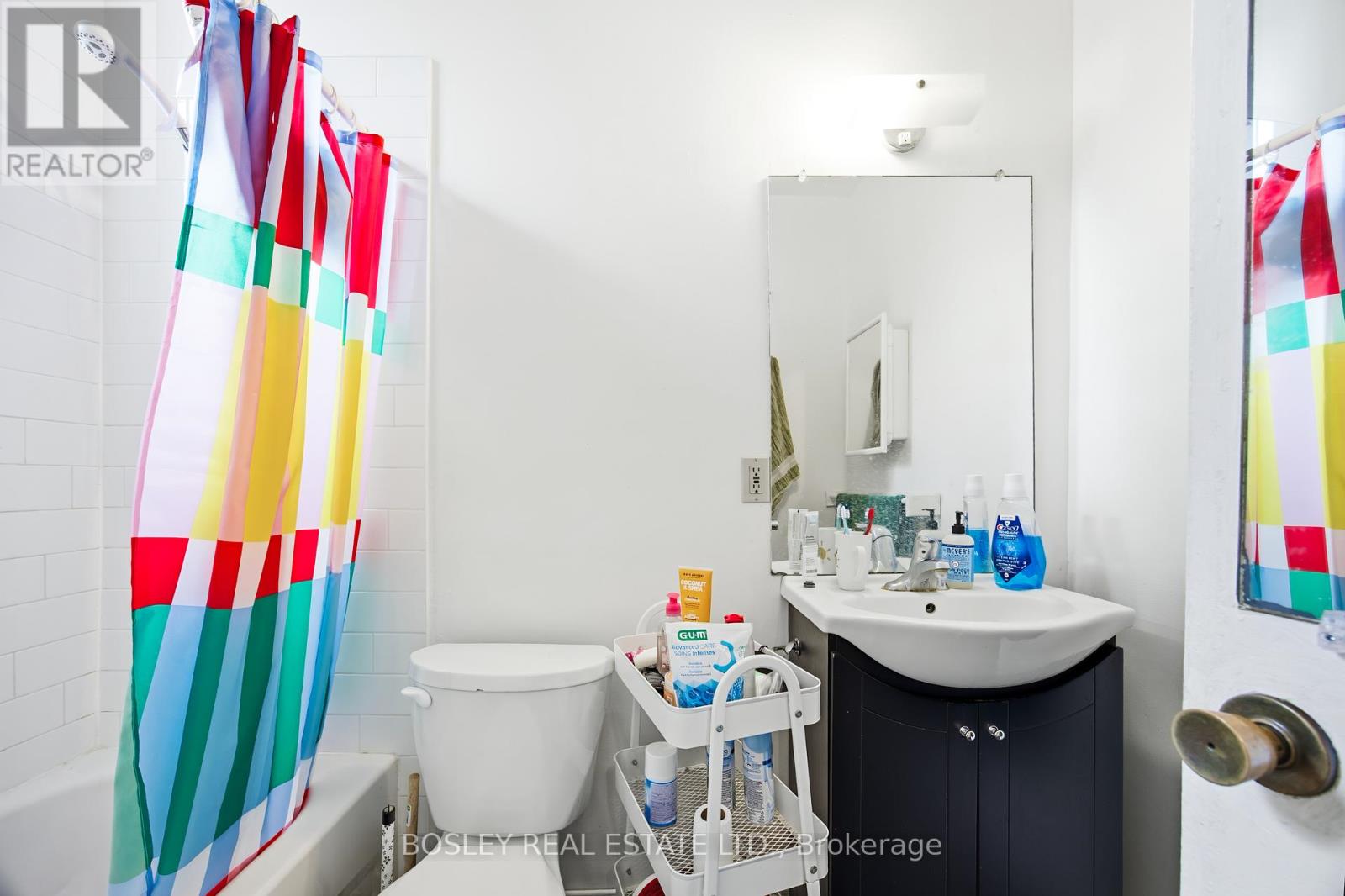 85 Walmer Road, Toronto, Ontario  M5R 2X6 - Photo 18 - C13021728