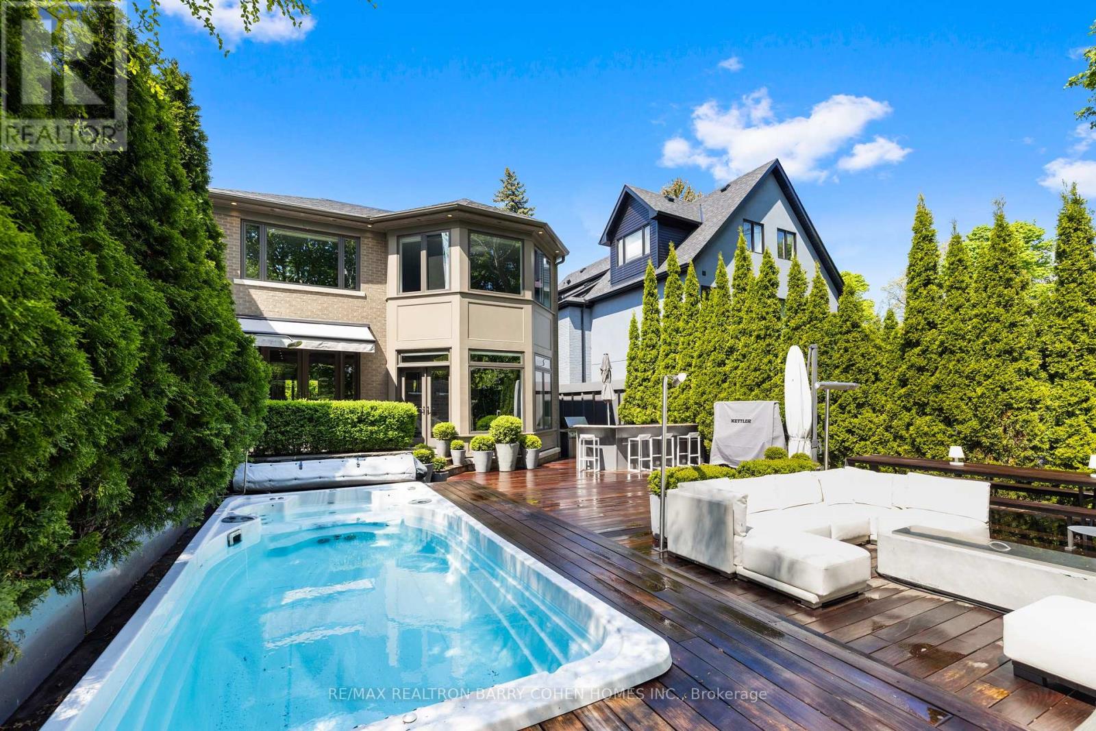 215 Lonsmount Drive, Toronto, Ontario  M5P 2Y6 - Photo 36 - C13021760