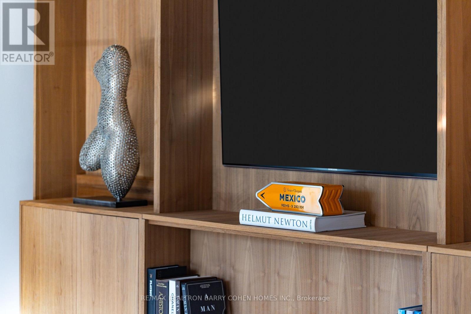 215 Lonsmount Drive, Toronto, Ontario  M5P 2Y6 - Photo 41 - C13021760