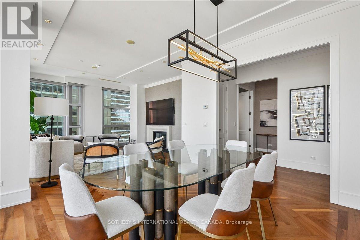 3703 - 183 Wellington Street W, Toronto, Ontario  M5V 0A1 - Photo 16 - C13021780