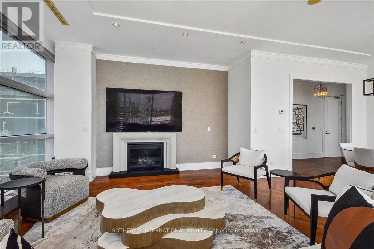 3703 - 183 Wellington Street W, Toronto, Ontario  M5V 0A1 - Photo 20 - C13021780