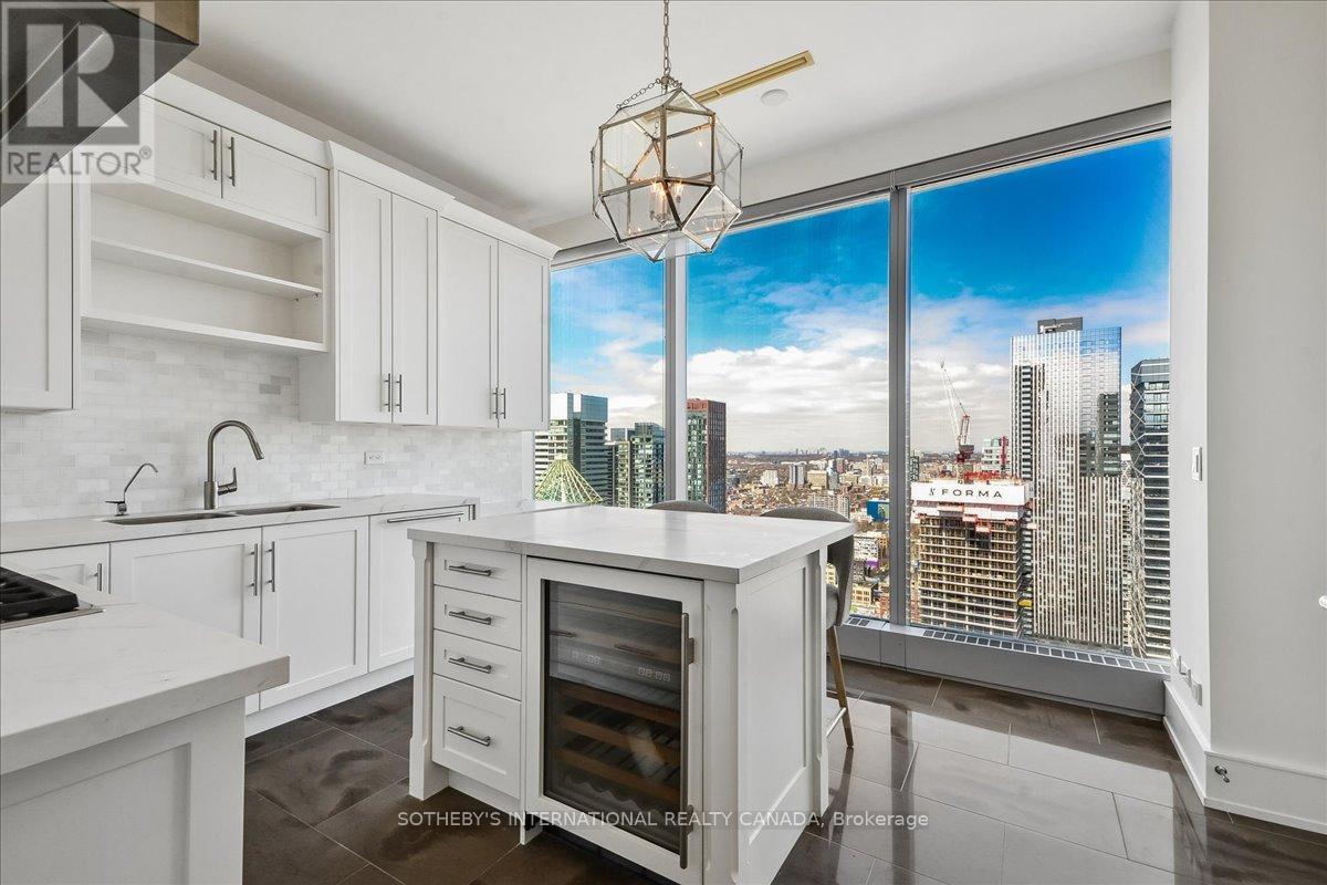 3703 - 183 Wellington Street W, Toronto, Ontario  M5V 0A1 - Photo 27 - C13021780