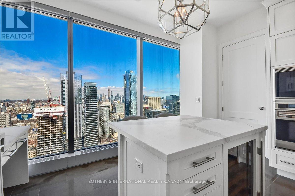 3703 - 183 Wellington Street W, Toronto, Ontario  M5V 0A1 - Photo 28 - C13021780