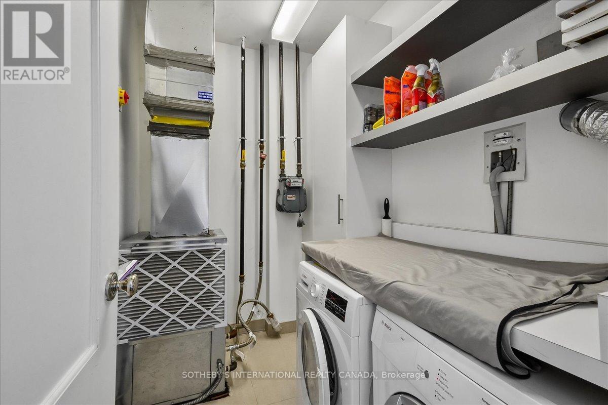 3703 - 183 Wellington Street W, Toronto, Ontario  M5V 0A1 - Photo 41 - C13021780