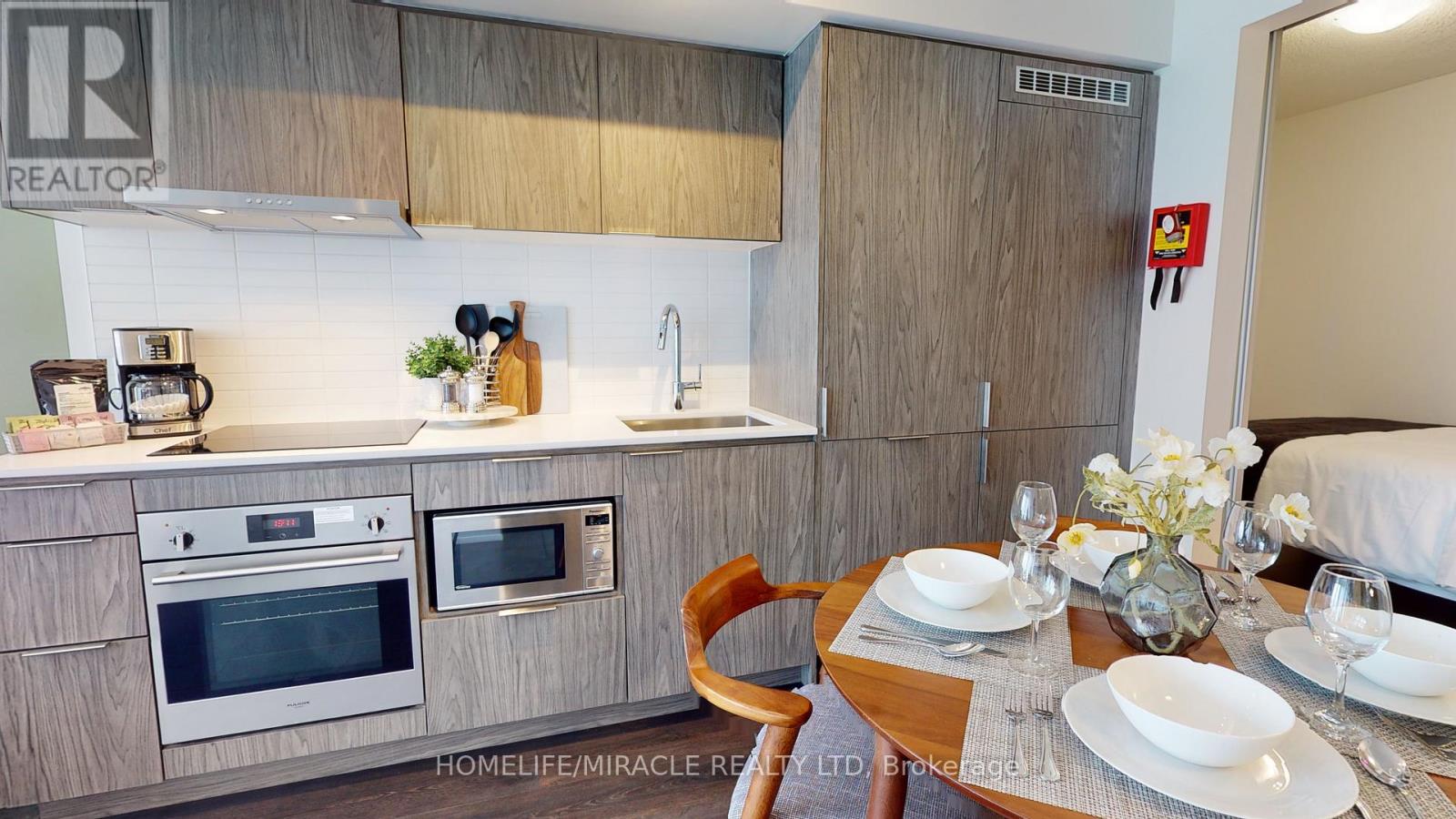 2707 - 60 Shuter Street, Toronto, Ontario  M5B 0B7 - Photo 16 - C13021830