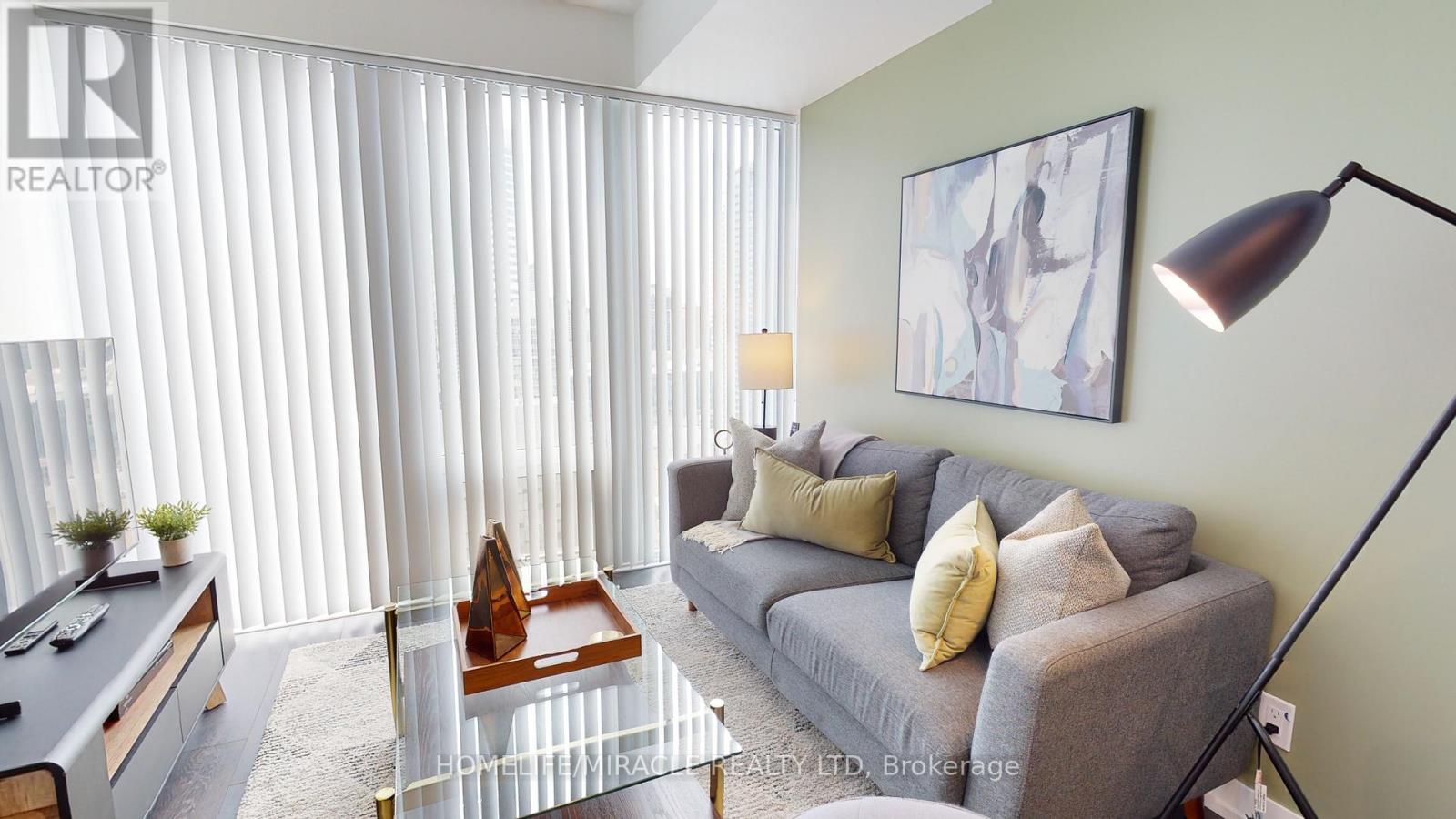 2707 - 60 Shuter Street, Toronto, Ontario  M5B 0B7 - Photo 2 - C13021830