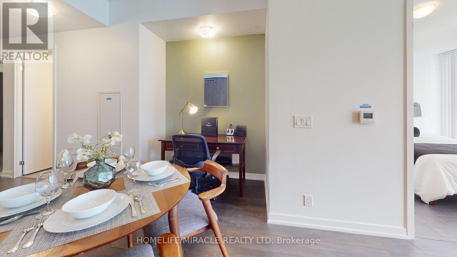 2707 - 60 Shuter Street, Toronto, Ontario  M5B 0B7 - Photo 23 - C13021830