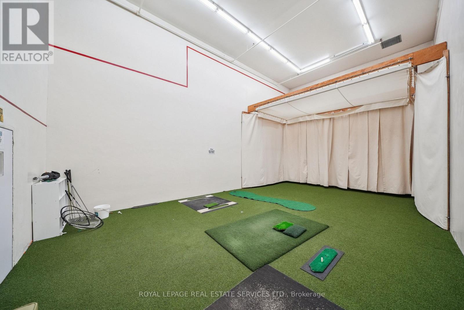 2001 - 75 Wynford Heights Crescent, Toronto, Ontario  M3C 3H9 - Photo 27 - C13021832