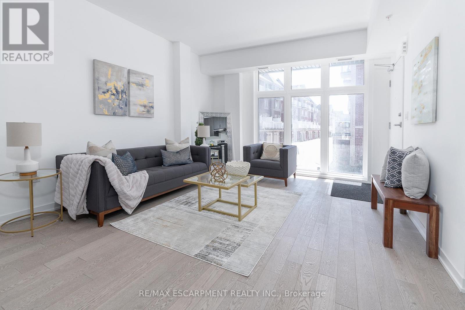 8 - 184 Angus Drive, Ajax, Ontario  L1S 0G5 - Photo 4 - E13021668