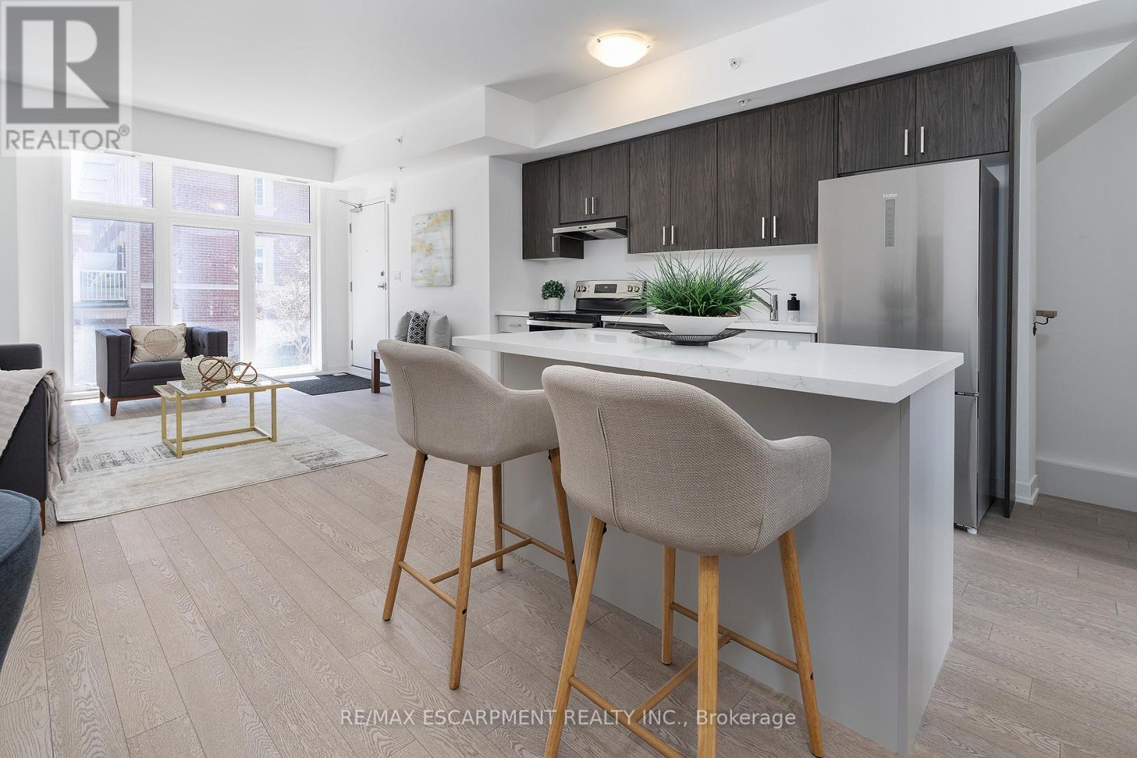 8 - 184 Angus Drive, Ajax, Ontario  L1S 0G5 - Photo 7 - E13021668