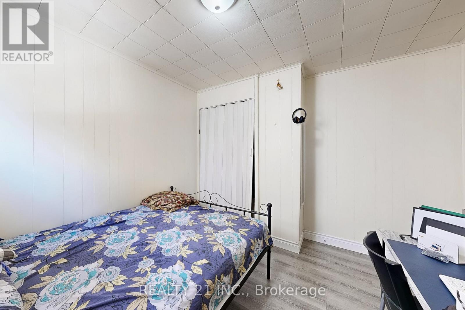 125 S Woodrow Boulevard, Toronto, Ontario  M1N 3L8 - Photo 18 - E13021748