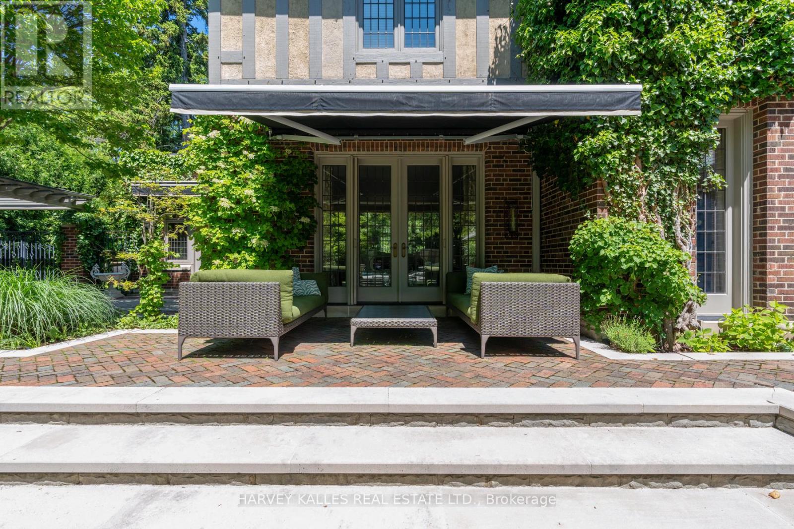 175 Teddington Park Avenue, Toronto, Ontario  M4N 2C8 - Photo 35 - C13020262