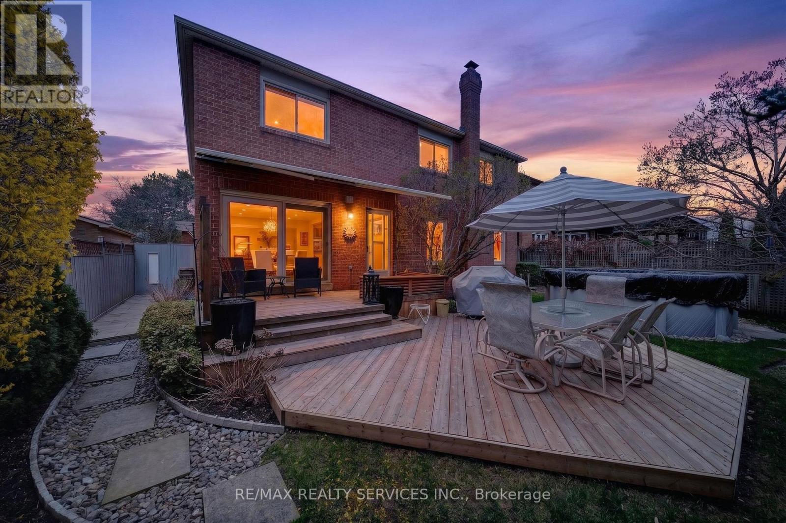 52 Nottingham Crescent, Brampton, Ontario  L6S 4G4 - Photo 47 - W13020936