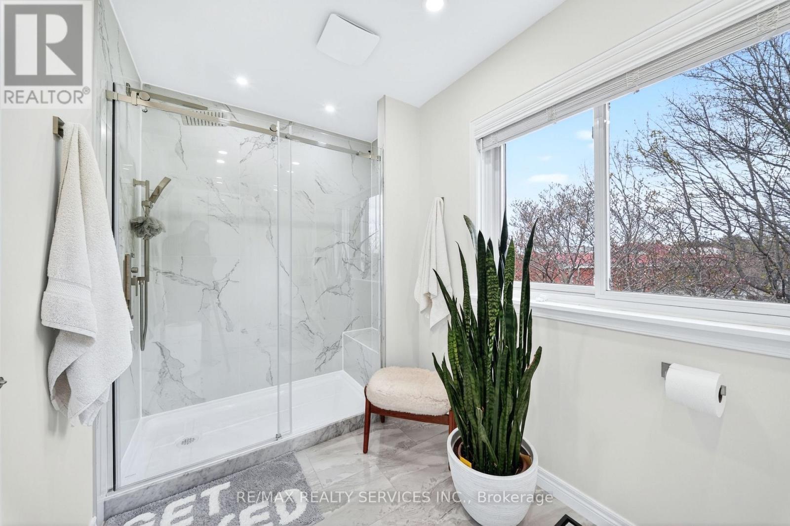 52 Nottingham Crescent, Brampton, Ontario  L6S 4G4 - Photo 31 - W13020936